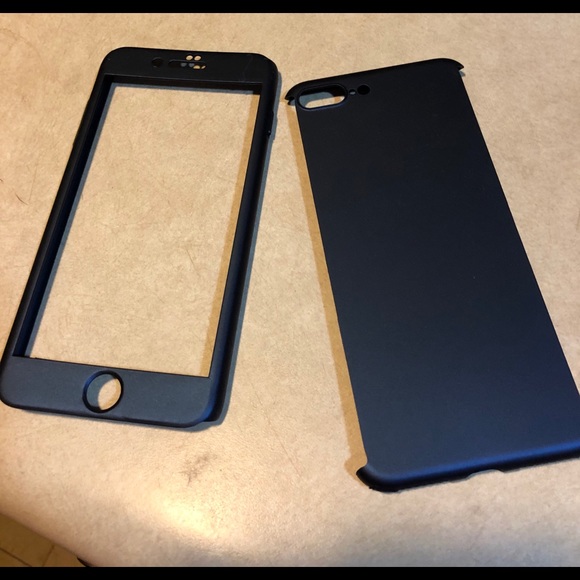 Phone case - Picture 1 of 3